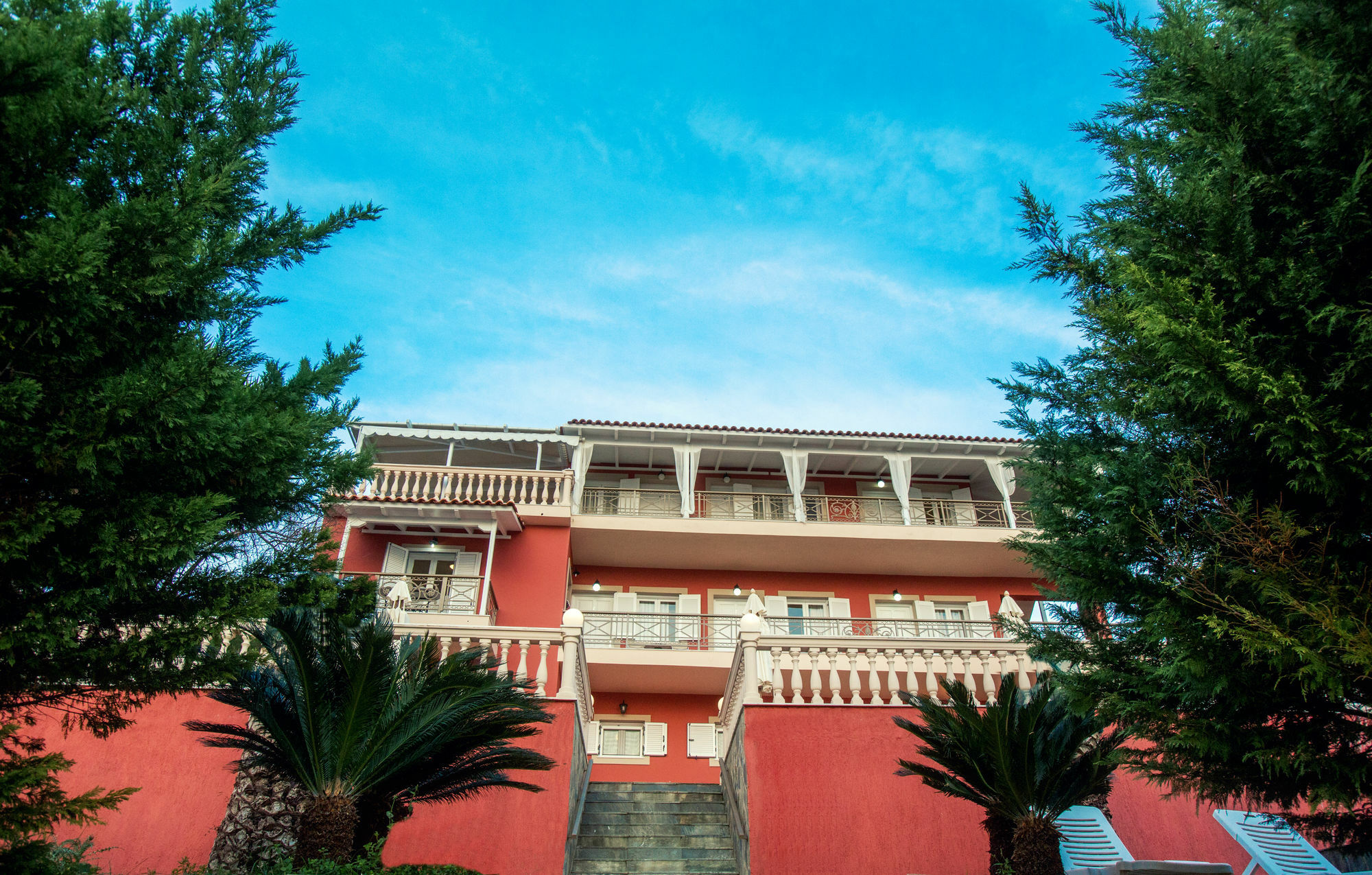 Sunshine Resort Lassi  Dış mekan fotoğraf